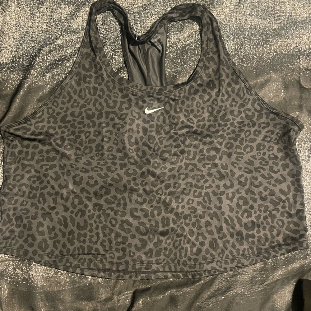 Nike Dri Fit Top